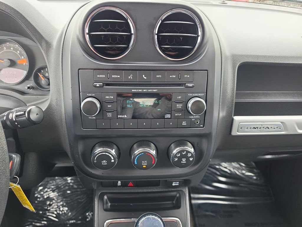 Used 2017 Jeep Compass Sport w/ Power Value Group AWD/4WD image 14