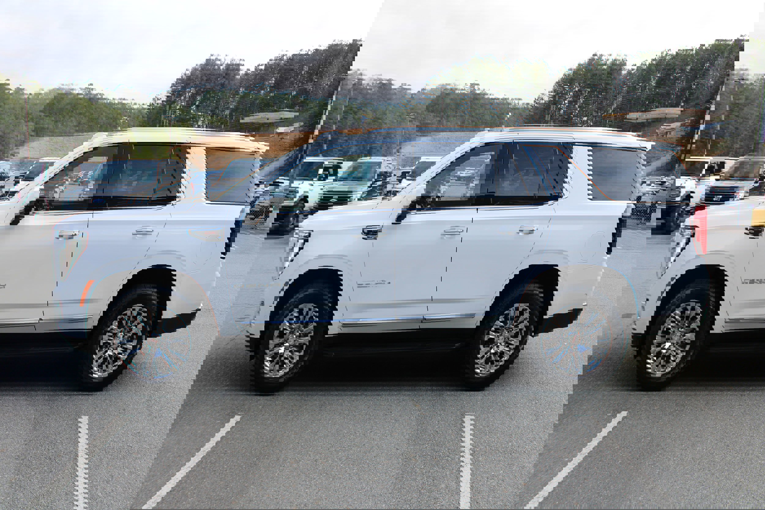 Used 2025 GMC Yukon Denali image 6