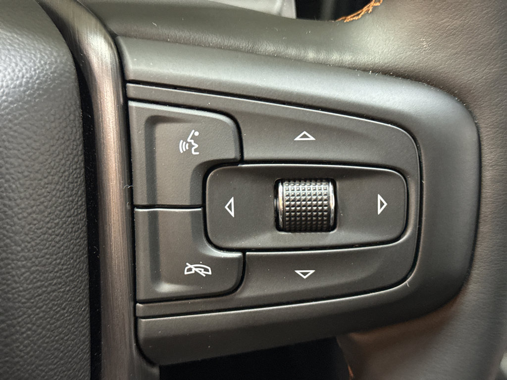 Used 2025 GMC Sierra 1500 AT4 w/ AT4 Premium Package AWD/4WD image 30