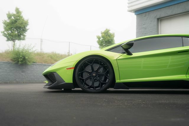 Used 2016 Lamborghini Aventador LP 750-4 Superveloce AWD/4WD image 33