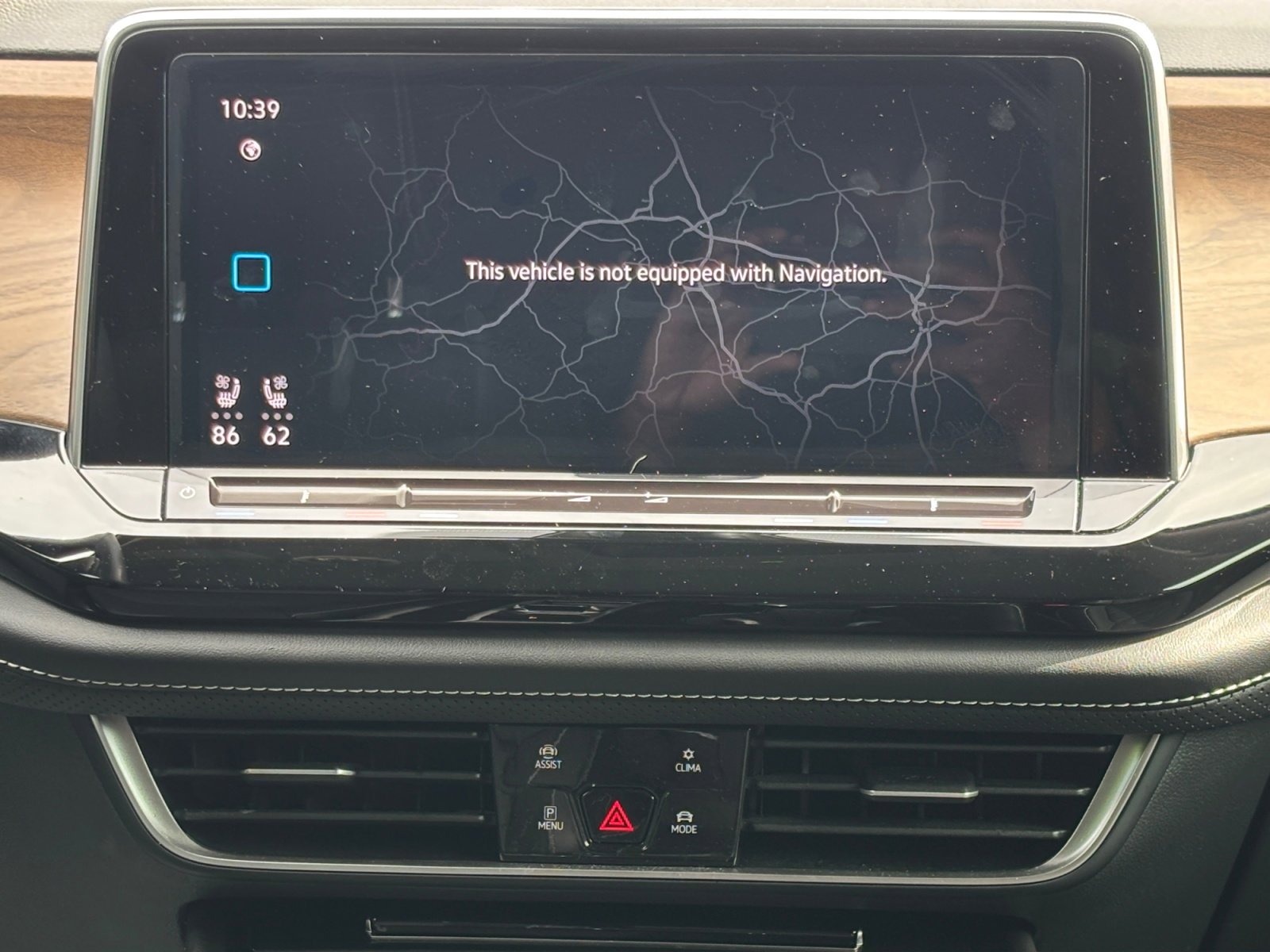 Used 2024 Volkswagen Atlas SE image 14