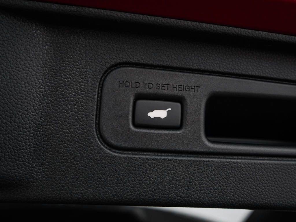 New 2026 Honda Pilot Black Edition image 9