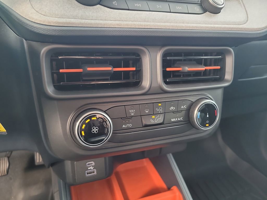 Certified 2023 Ford Maverick XLT w/ Equipment Group 300A Standard image 18