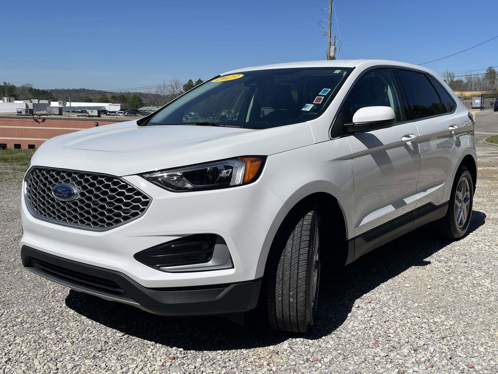 Used 2023 Ford Edge SEL w/ Cargo Accessory Package image 23