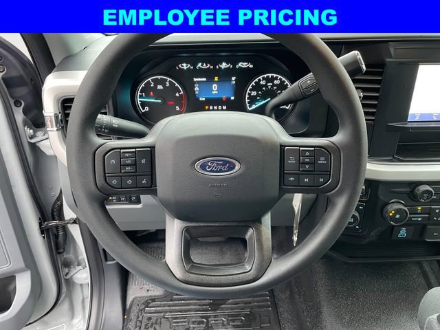 New 2026 Ford F450 XLT w/ FX4 Off-Road Package AWD/4WD image 11