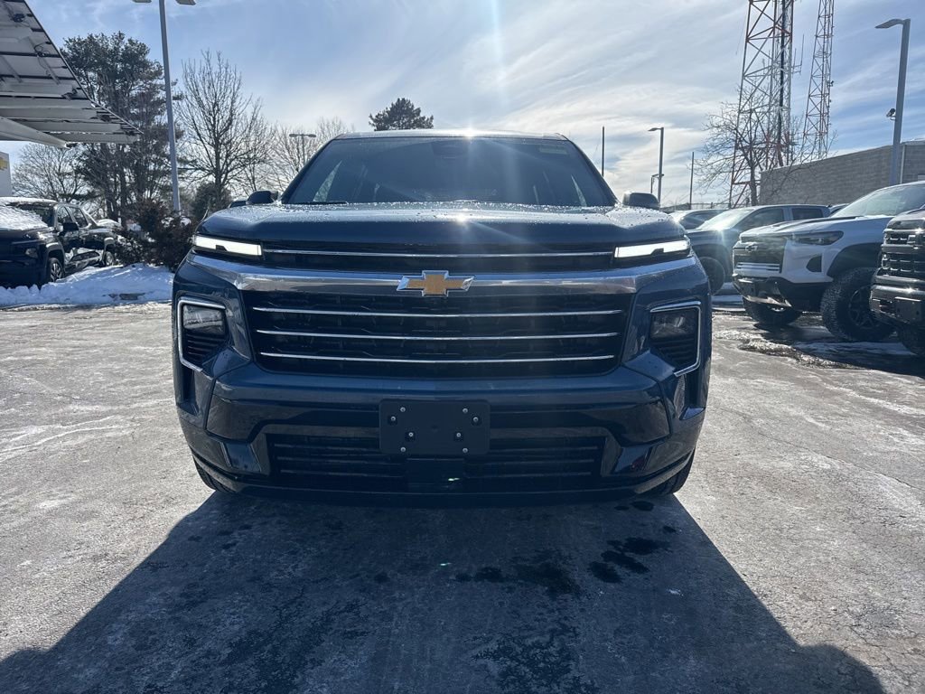 New 2026 Chevrolet Traverse High Country w/ LPO, Floor Liner Package image 2