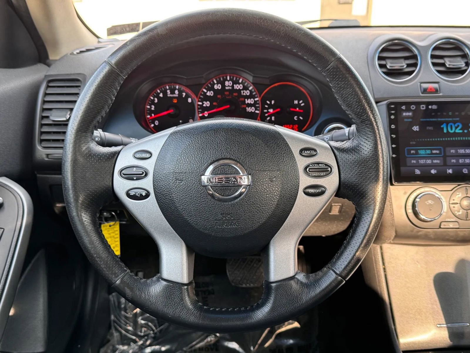 Used 2008 Nissan Altima 3.5 SE FWD image 22