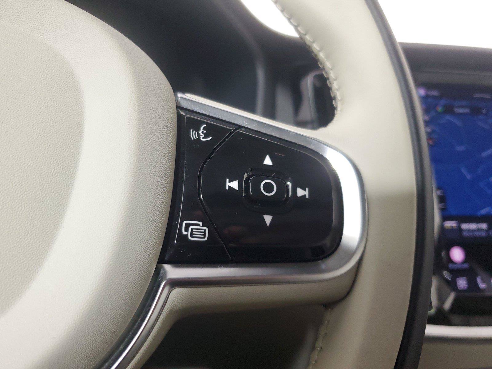 Certified 2024 Volvo S60 B5 Core FWD image 25