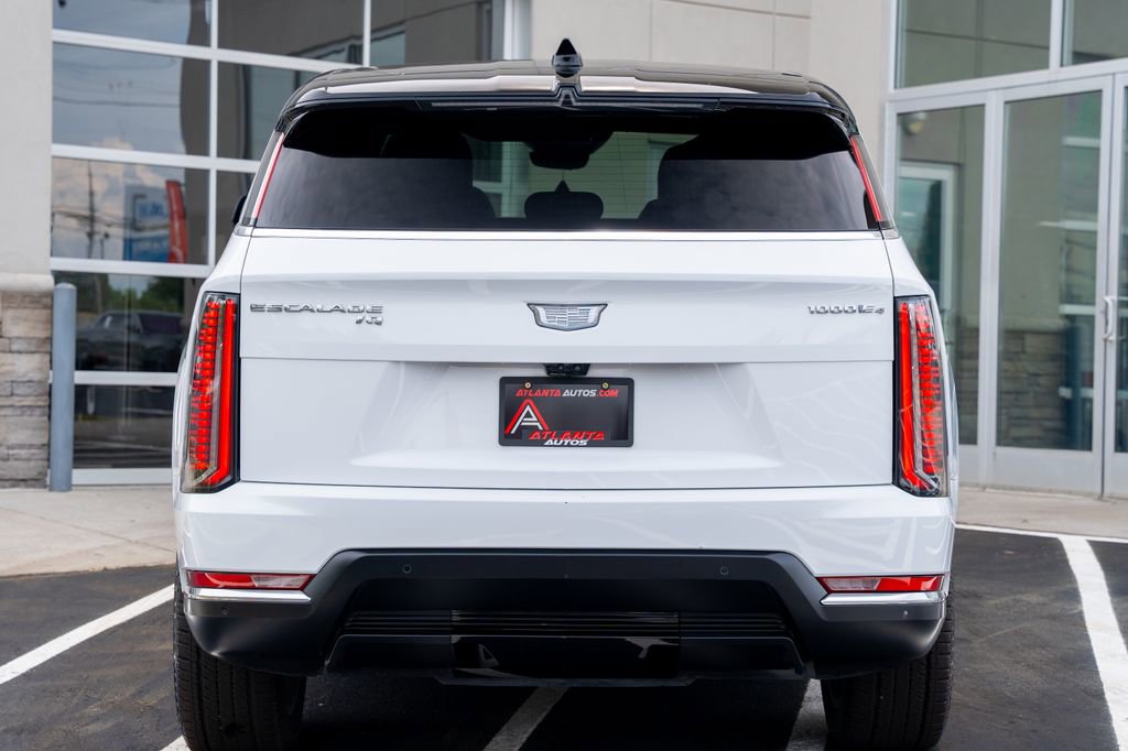 Used 2025 Cadillac Escalade IQ Luxury 1 w/ Smart Trailering package AWD/4WD image 16
