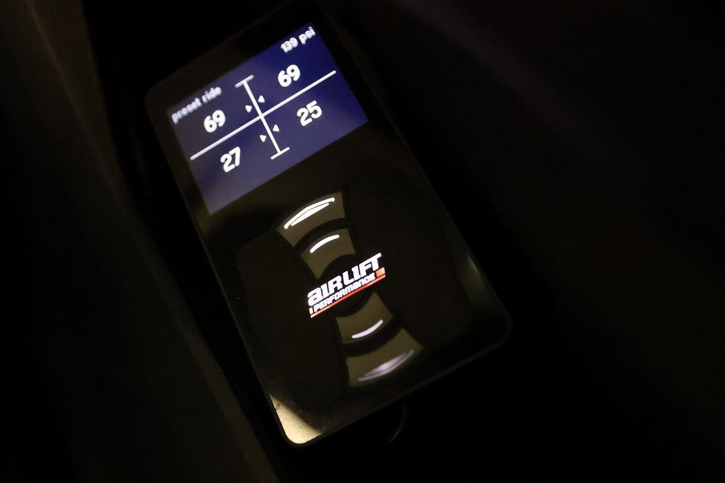 Used 2025 Ford F450 Platinum w/ FX4 Off-Road Package image 27
