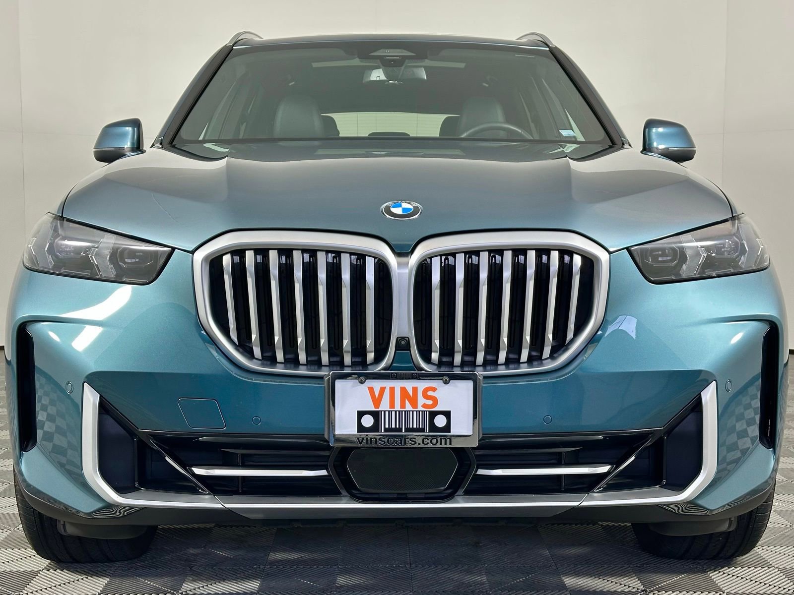 Used 2024 BMW X5 xDrive40i w/ Parking Assistance Package image 24