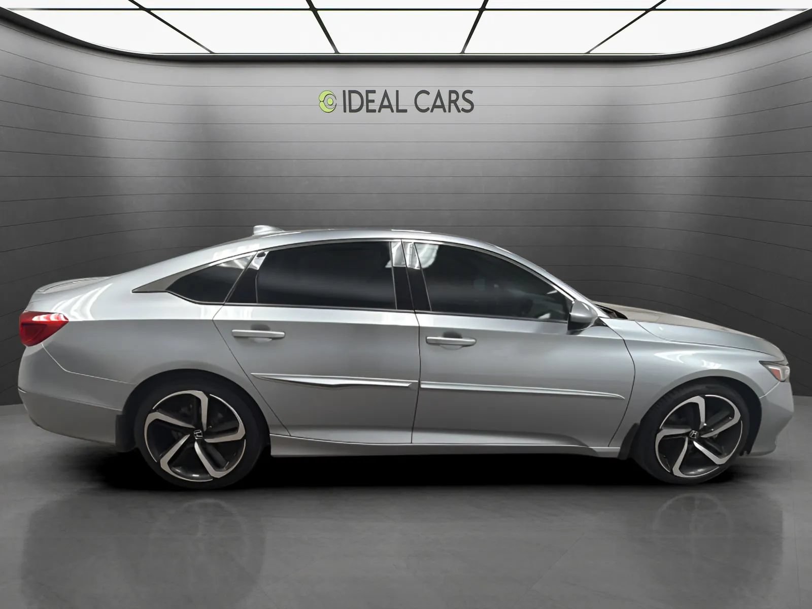 Used 2019 Honda Accord Sport image 4