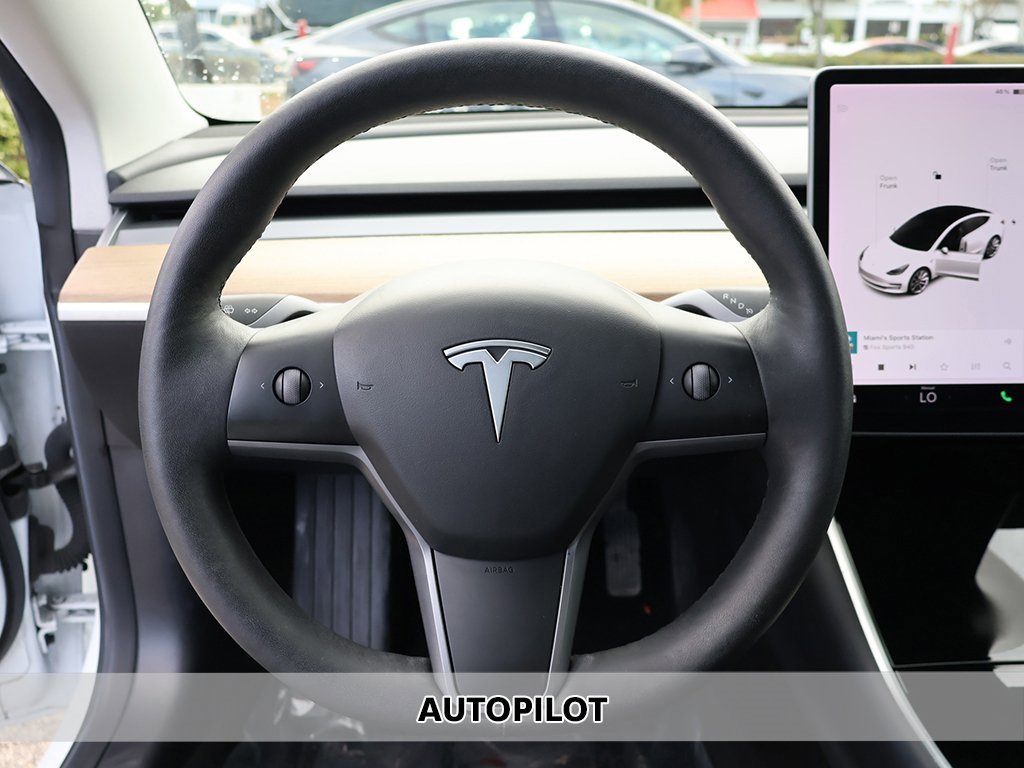 Used 2019 Tesla Model 3 Long Range image 3