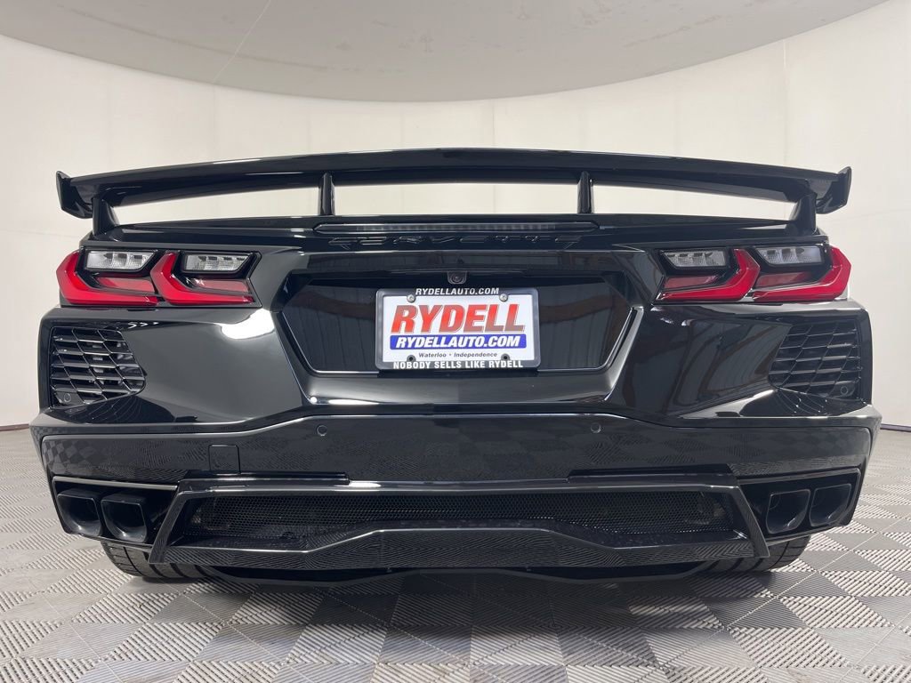 New 2026 Chevrolet Corvette Stingray Coupe w/ Z51 Performance Package RWD image 9