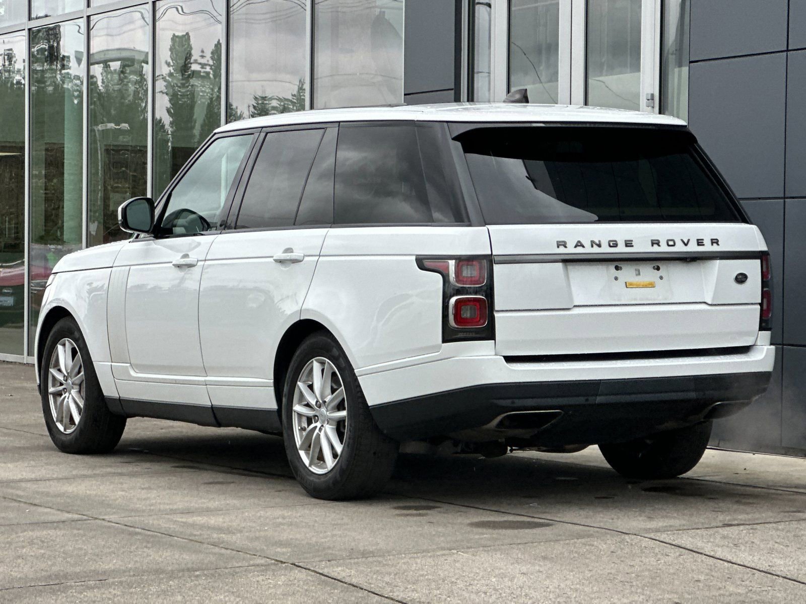 Used 2020 Land Rover Range Rover AWD/4WD image 5