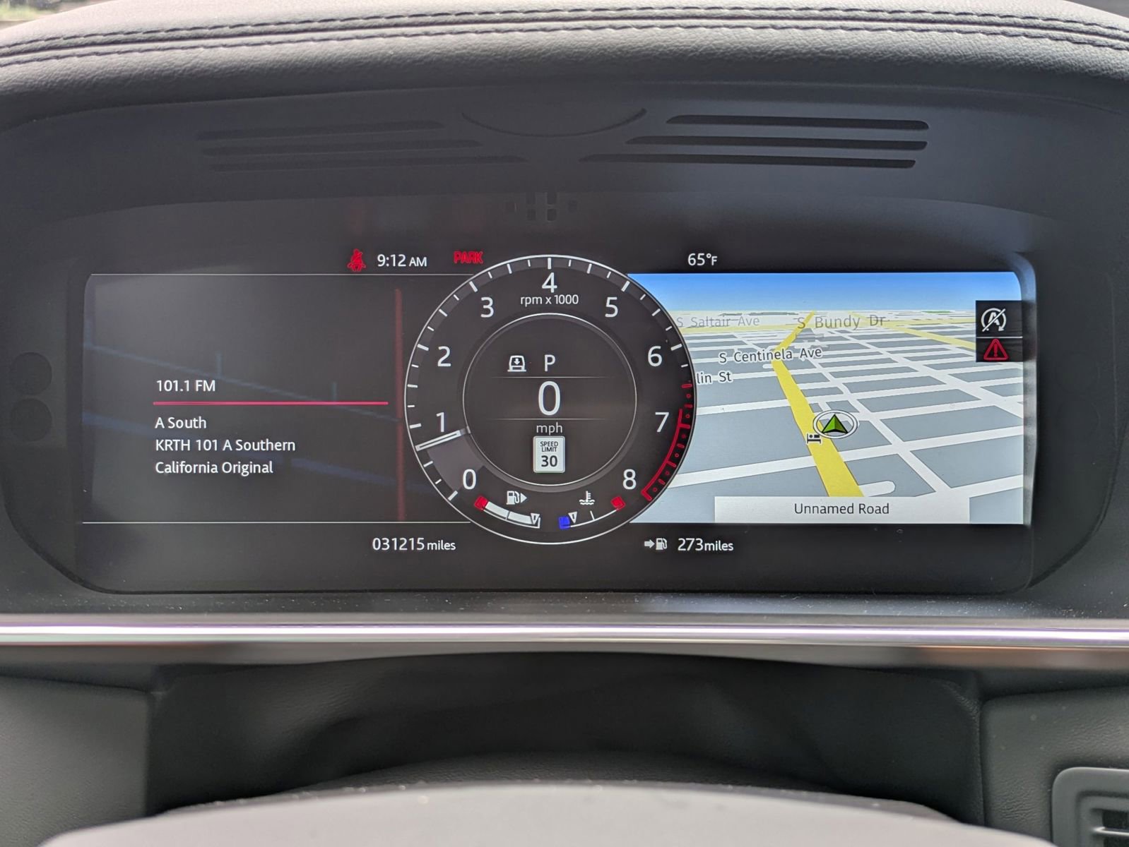 Used 2021 Land Rover Range Rover P525 Westminster Edition LWB image 19