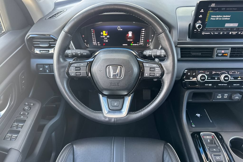 Certified 2023 Honda Pilot Elite image 18