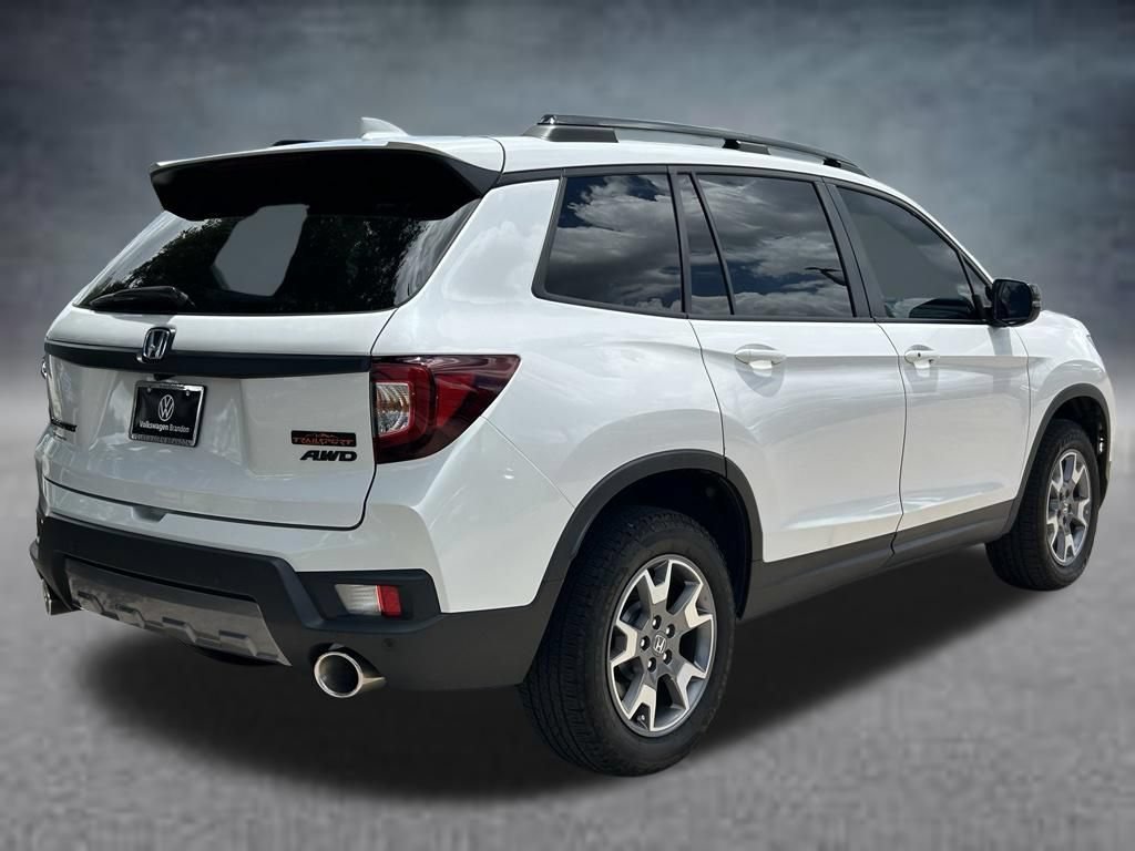 Used 2023 Honda Passport TrailSport image 6