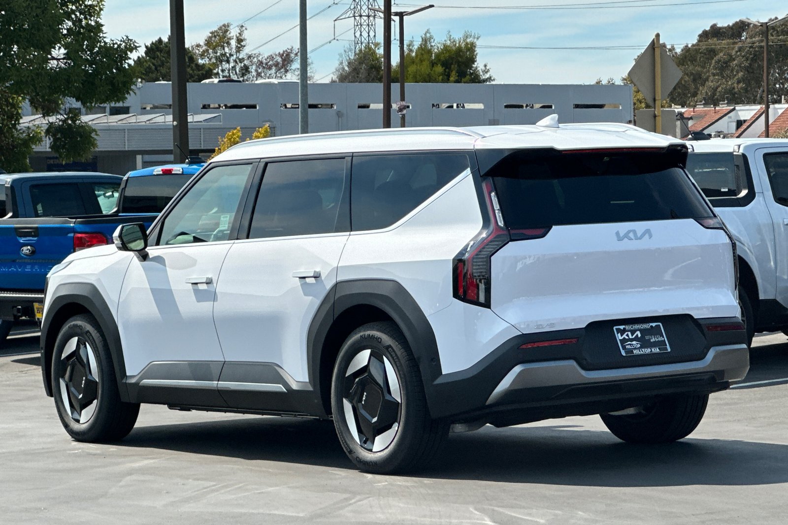 New 2026 Kia EV9 Wind AWD/4WD image 6