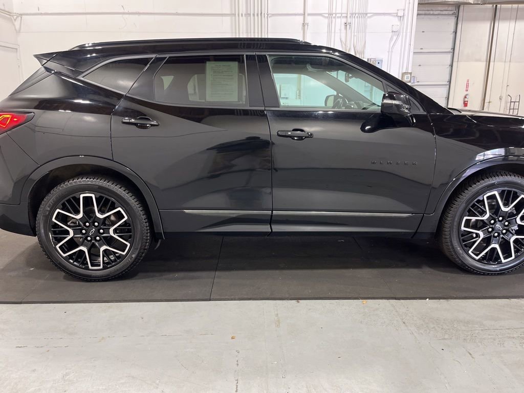 Certified 2023 Chevrolet Blazer RS AWD/4WD image 11