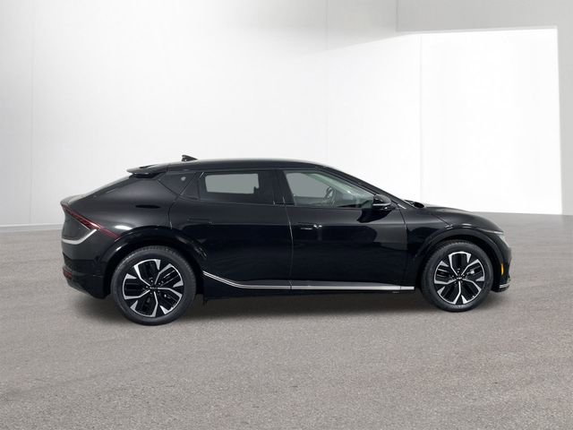 Used 2023 Kia EV6 Wind image 41