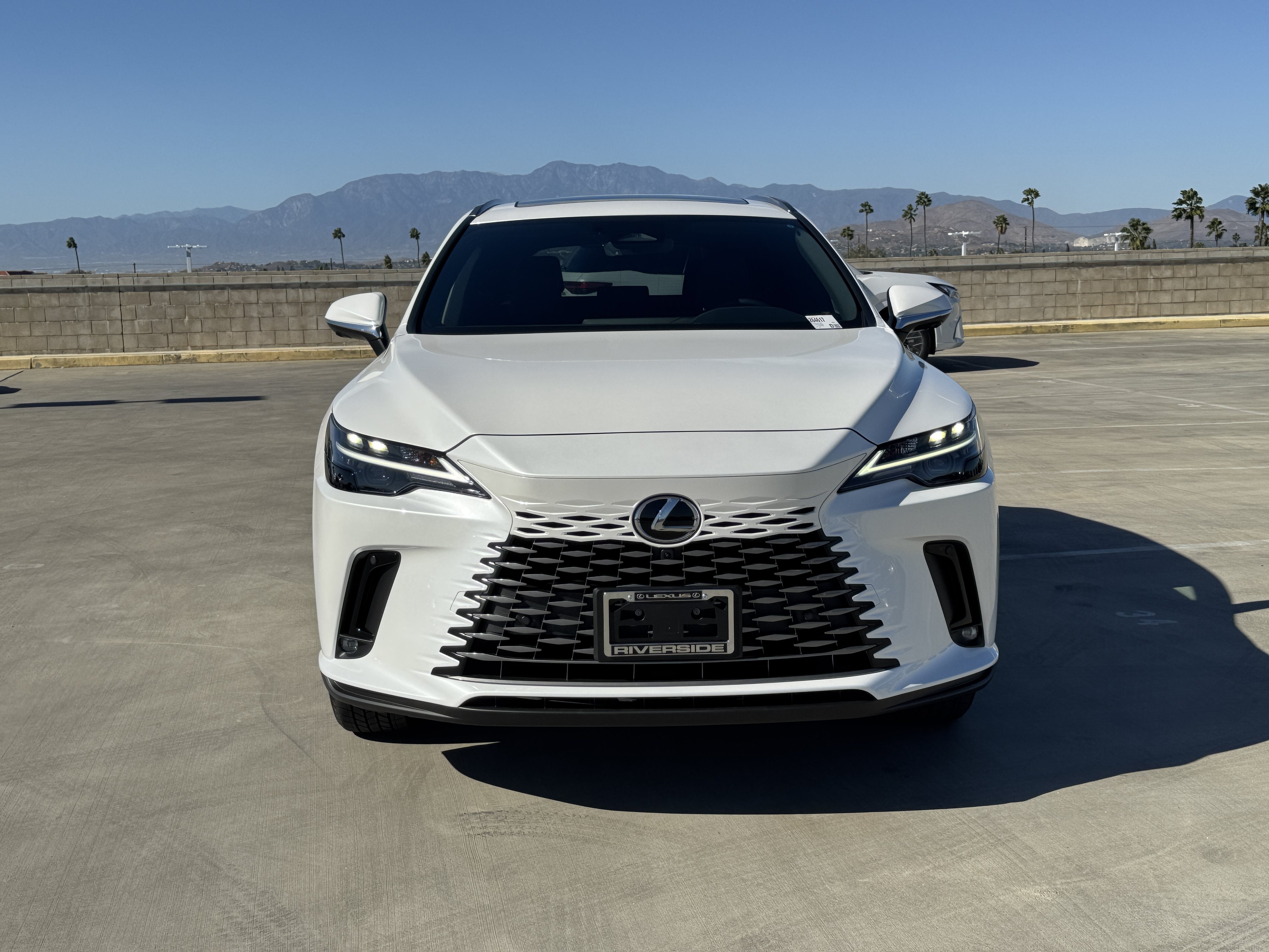 New 2026 Lexus RX 450h AWD w/ Convenience Package image 3