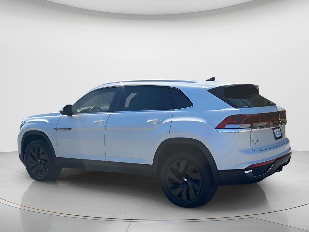 New 2026 Volkswagen Atlas Cross Sport SE image 6