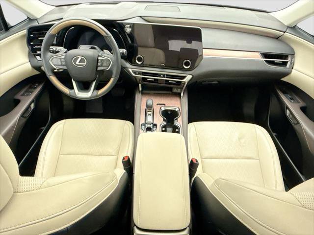 Used 2023 Lexus RX 350 Premium Plus w/ Cold Area Package FWD image 13