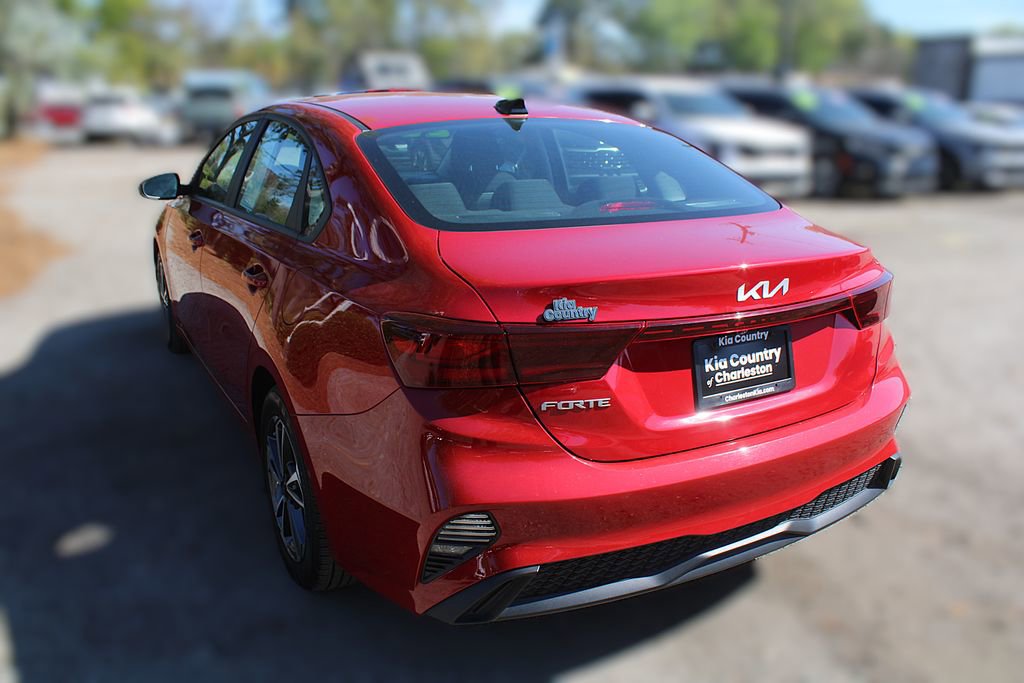 Certified 2023 Kia Forte LXS image 11