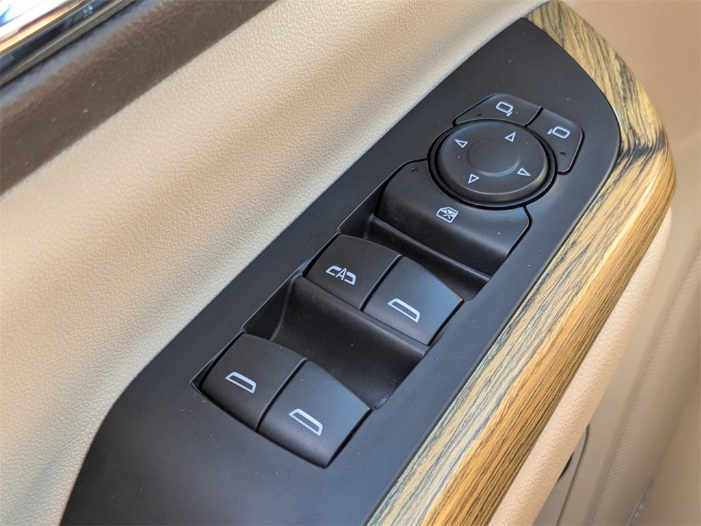 Used 2018 GMC Acadia Denali w/ Technology Package image 25