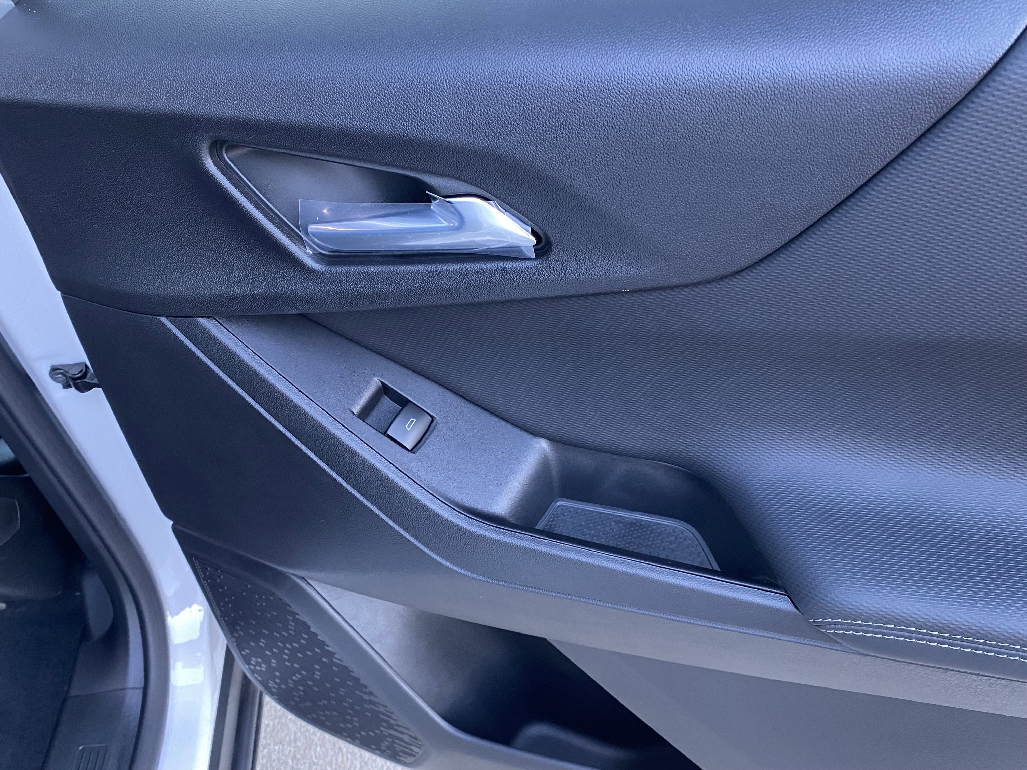 New 2026 Chevrolet Equinox LT w/ Convenience Package II image 33