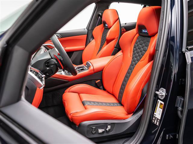 Used 2025 BMW X6 M Competition w/ Executive Package AWD/4WD image 13