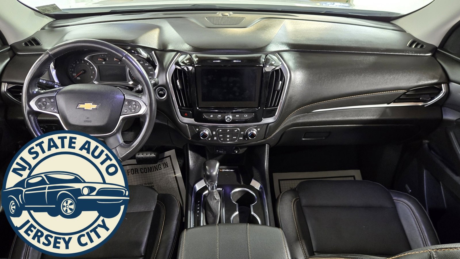 Used 2021 Chevrolet Traverse Premier image 29