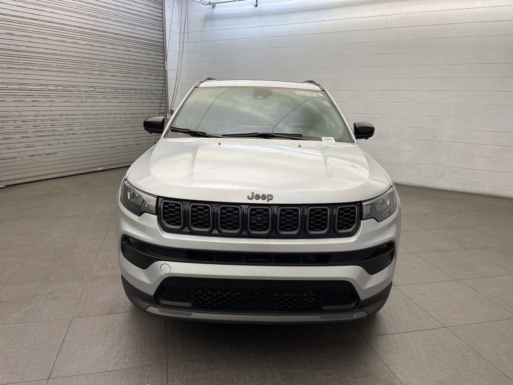 New 2025 Jeep Compass Latitude w/ Sun & Sound Group AWD/4WD image 6