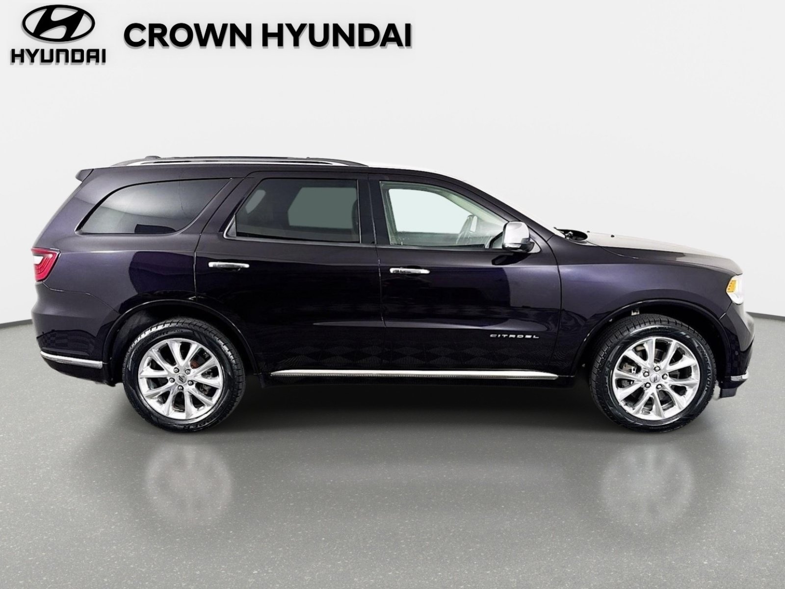 Used 2019 Dodge Durango Citadel w/ Technology Group AWD/4WD image 5