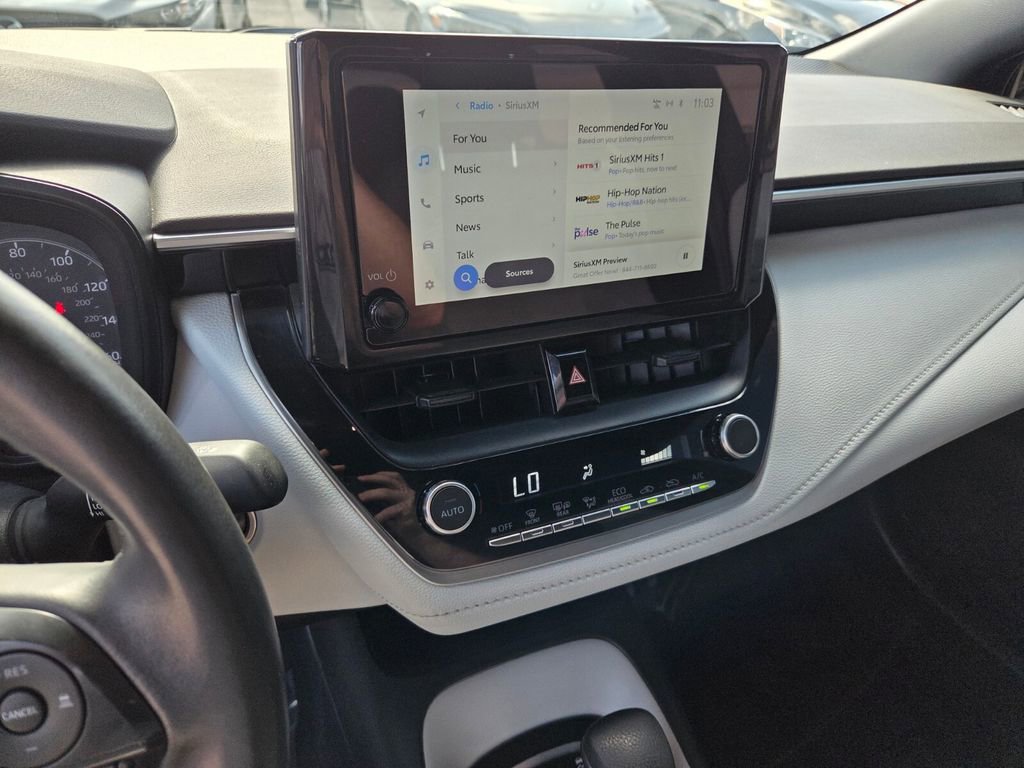 Used 2024 Toyota Corolla SE image 23