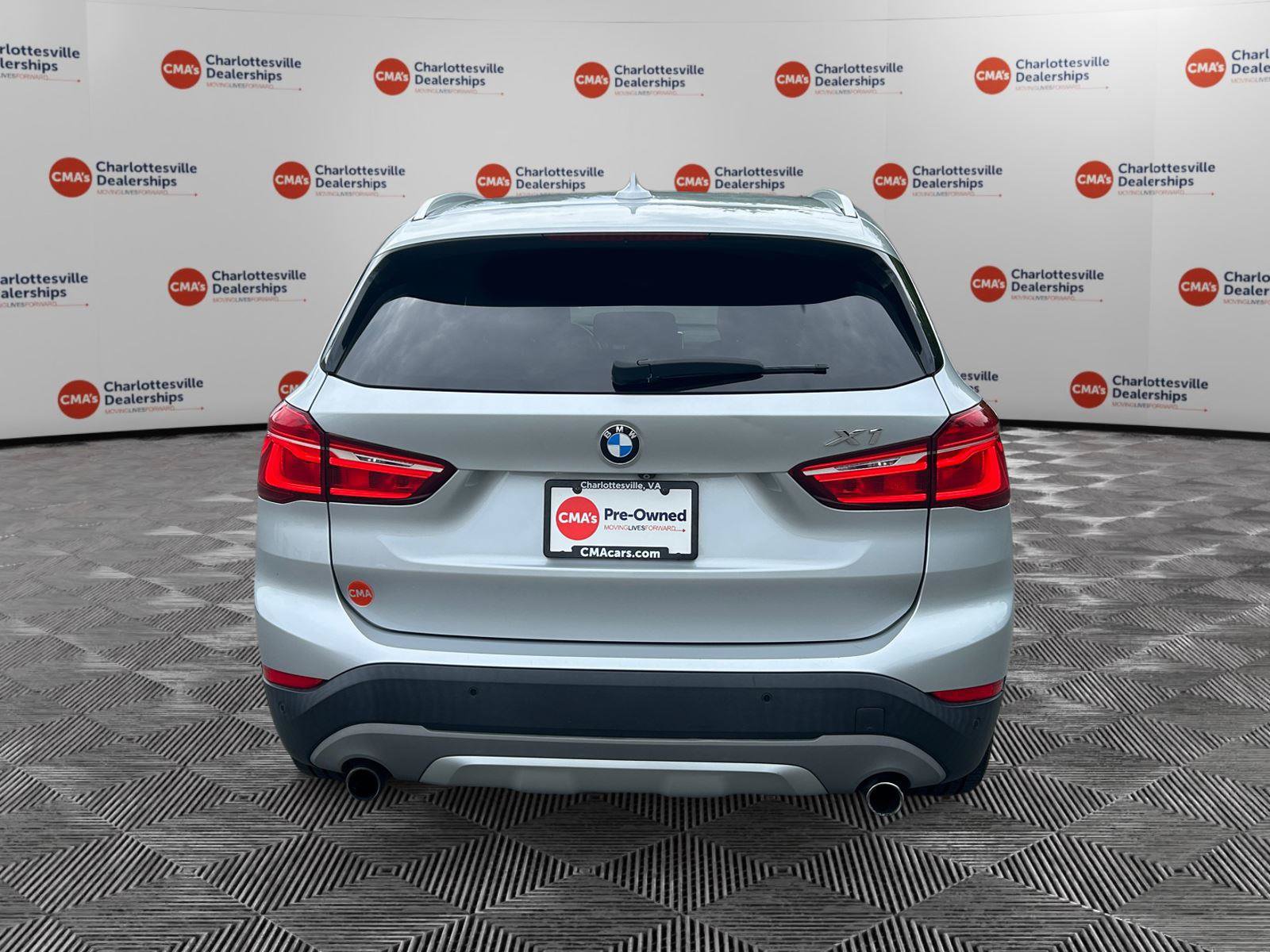 Used 2017 BMW X1 xDrive28i AWD/4WD image 4