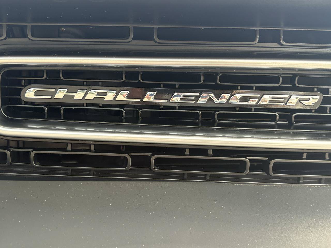 Used 2019 Dodge Challenger R/T w/ Plus Package RWD image 38