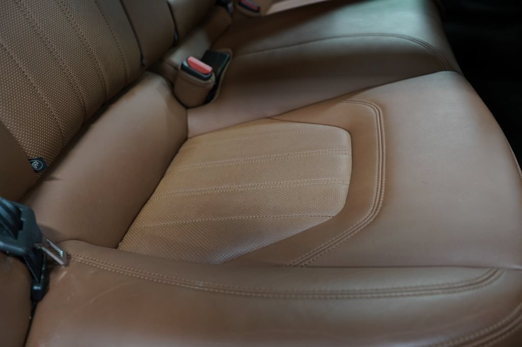 Used 2014 Maserati Quattroporte GTS RWD image 28