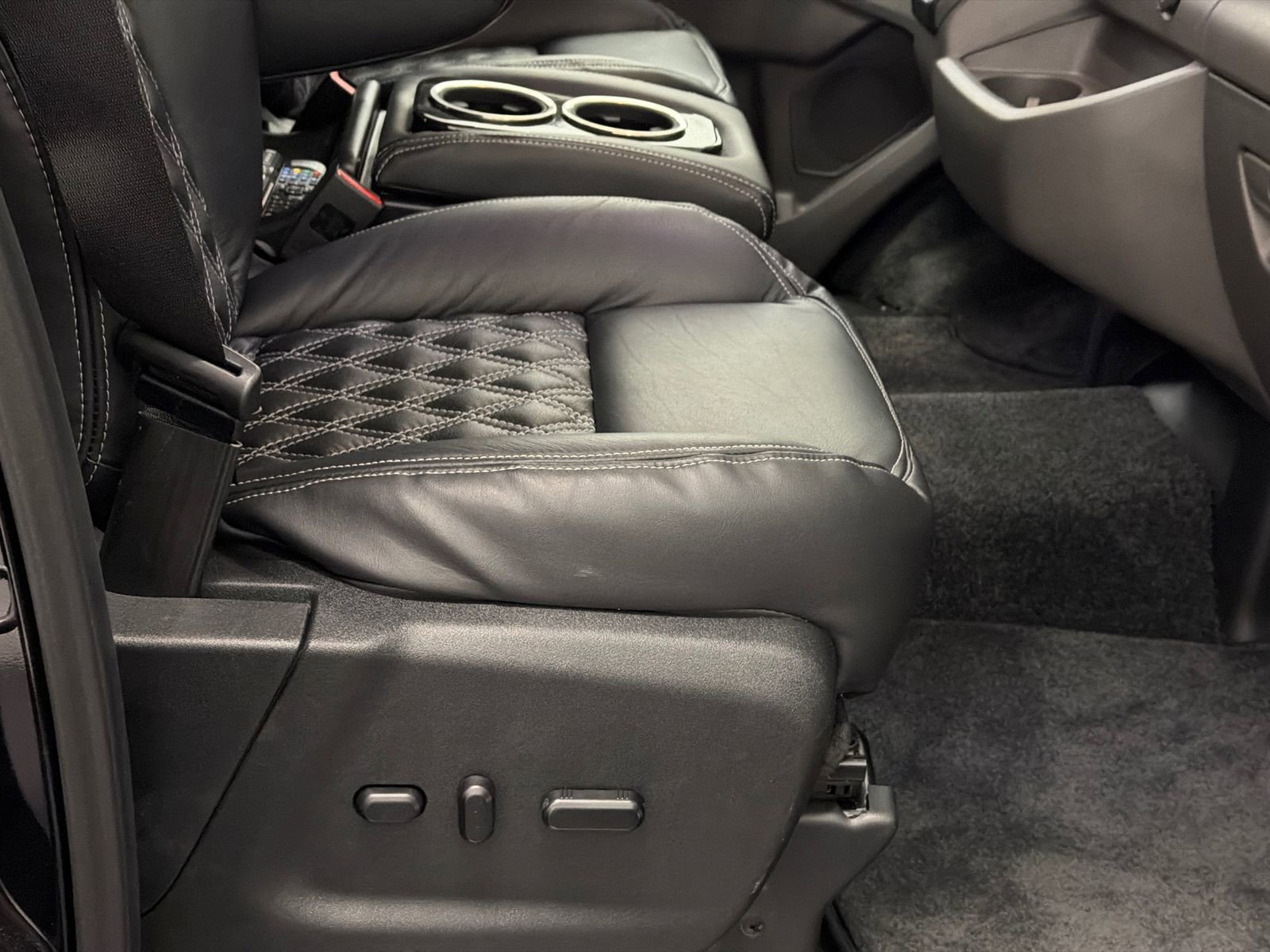 New 2026 Ford Transit 150 Low Roof AWD image 14