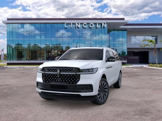 New 2025 Lincoln Navigator L Black Label AWD/4WD image 2