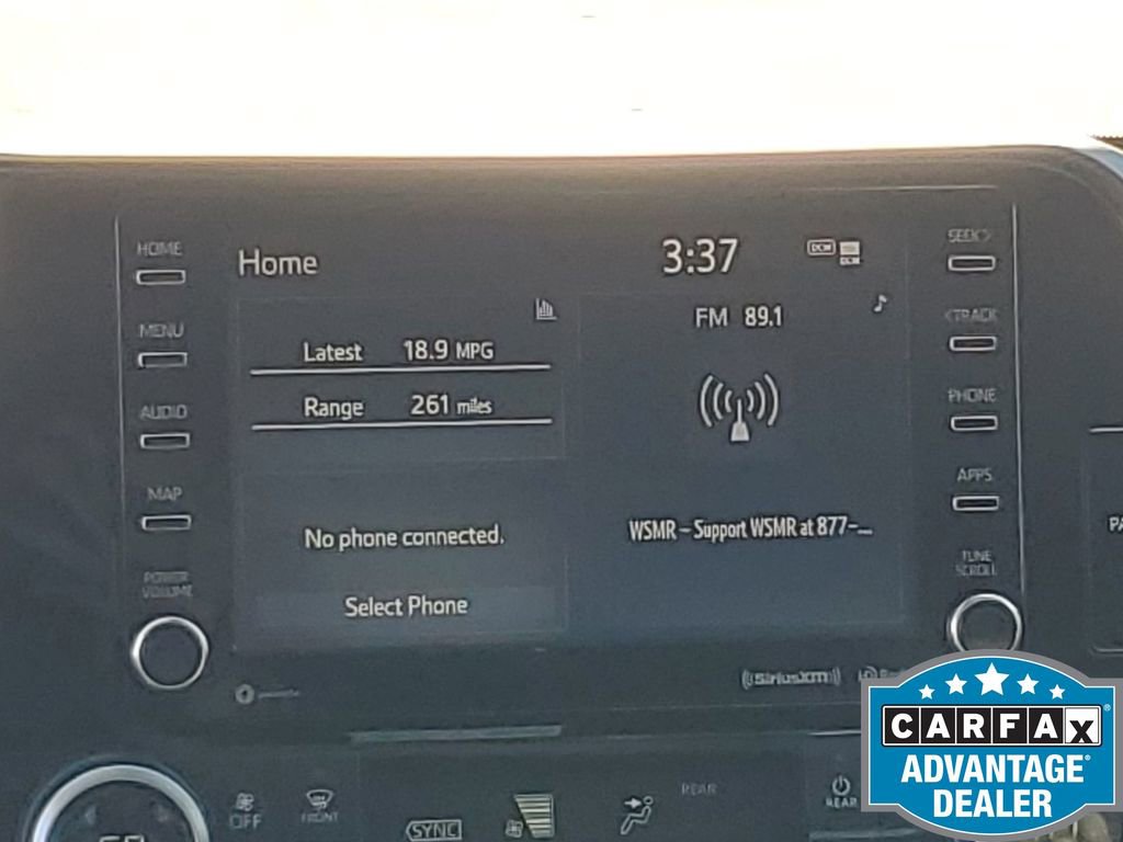 Used 2020 Toyota Highlander XLE image 27