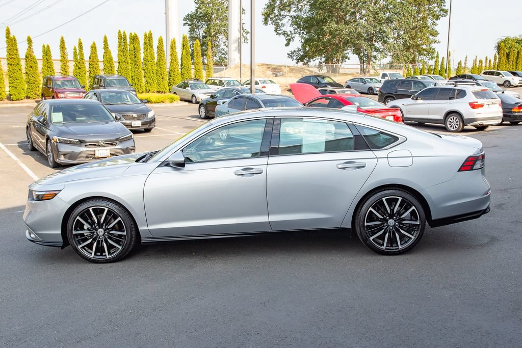 Used 2023 Honda Accord Touring image 8