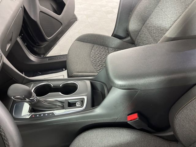 Used 2023 Chevrolet Equinox LT image 30