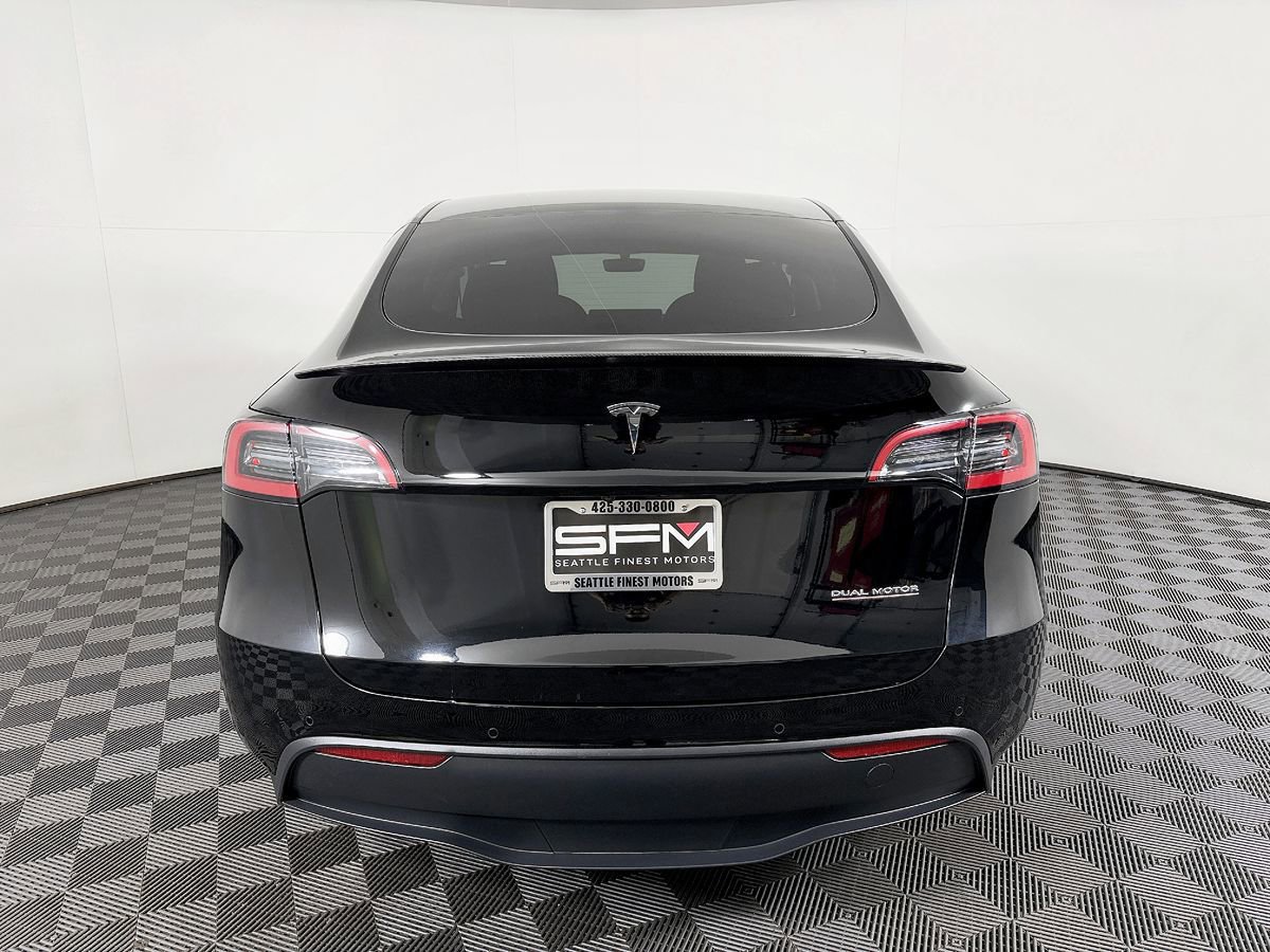 Used 2022 Tesla Model Y Performance AWD/4WD image 10