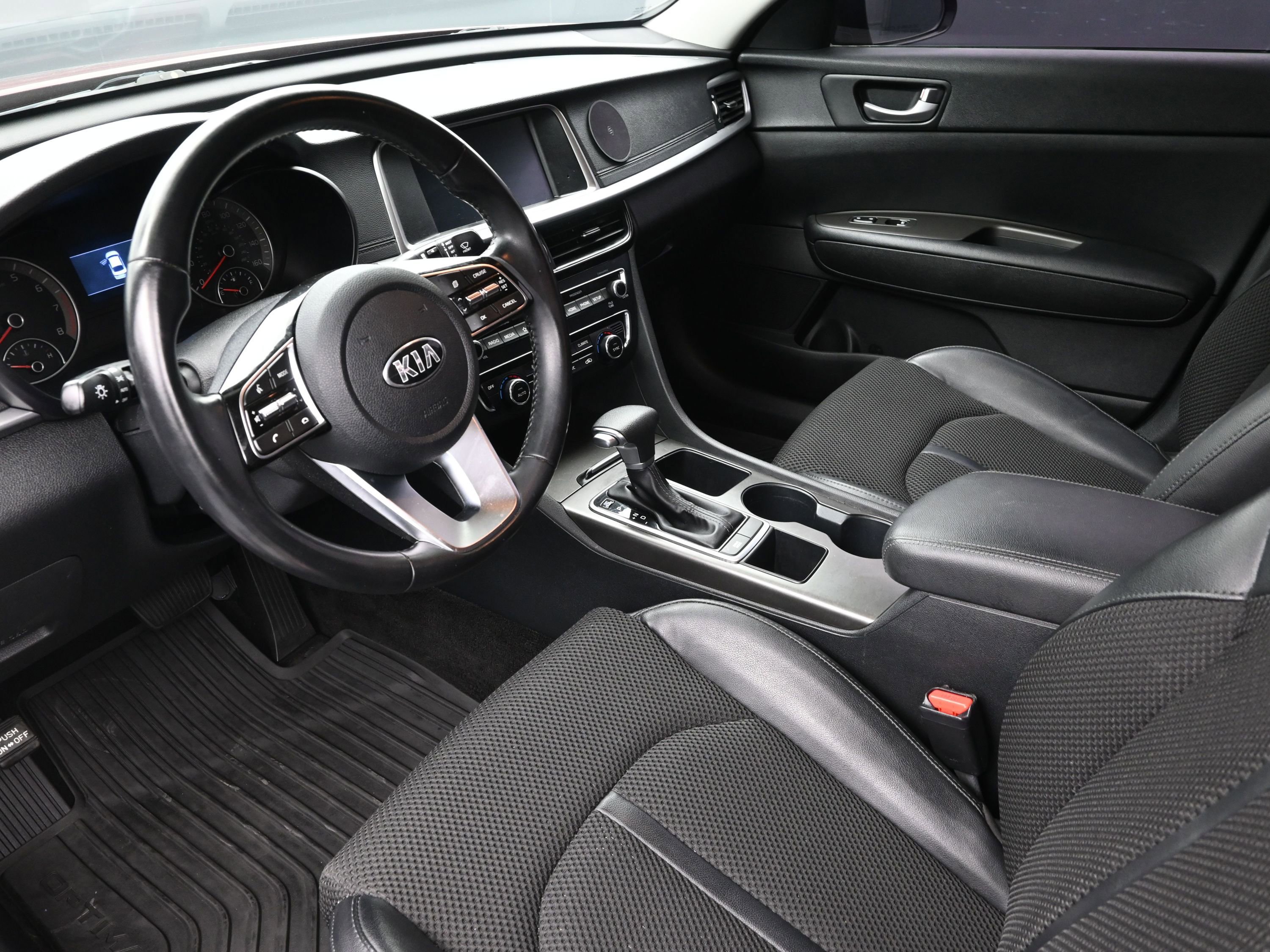 Used 2019 Kia Optima S image 10