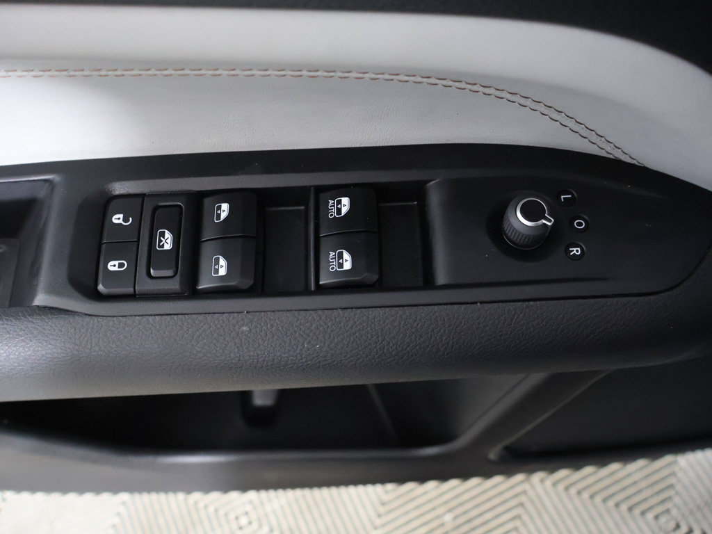 Used 2024 Jeep Compass Limited AWD/4WD image 34