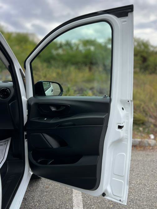 Used 2021 Mercedes-Benz Metris Ranger Partition/ Standard Roo image 26