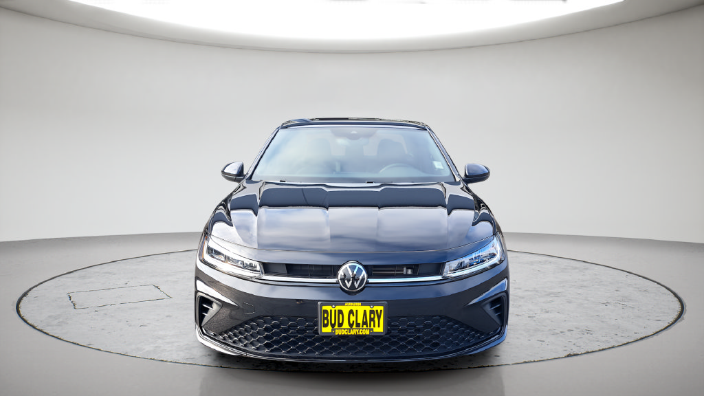Used 2026 Volkswagen Jetta Sport FWD image 2