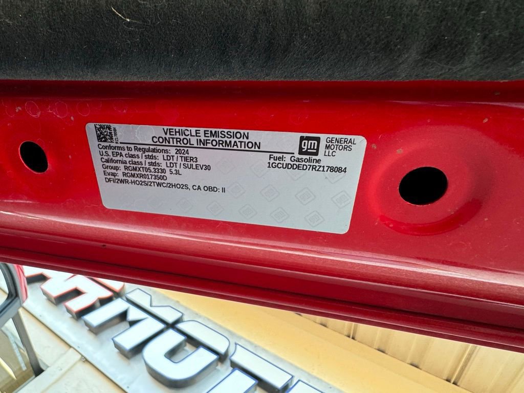 Used 2024 Chevrolet Silverado 1500 LT w/ Protection Package image 32